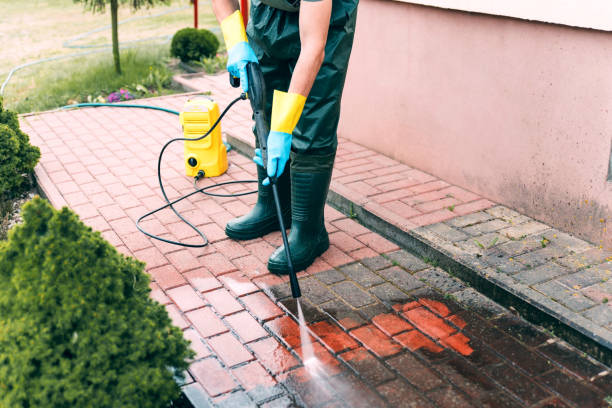 Best Parking Lot and Garage Cleaning  in Storm Lake, IA